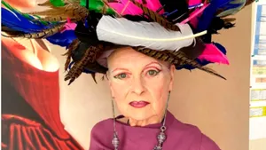 Vivienne Westwood îţi prezintă noua ei colecţie vestimentară pe Instagram