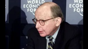 Samuel Huntington, autorul Ciocnirii civilizaţiilor, a decedat