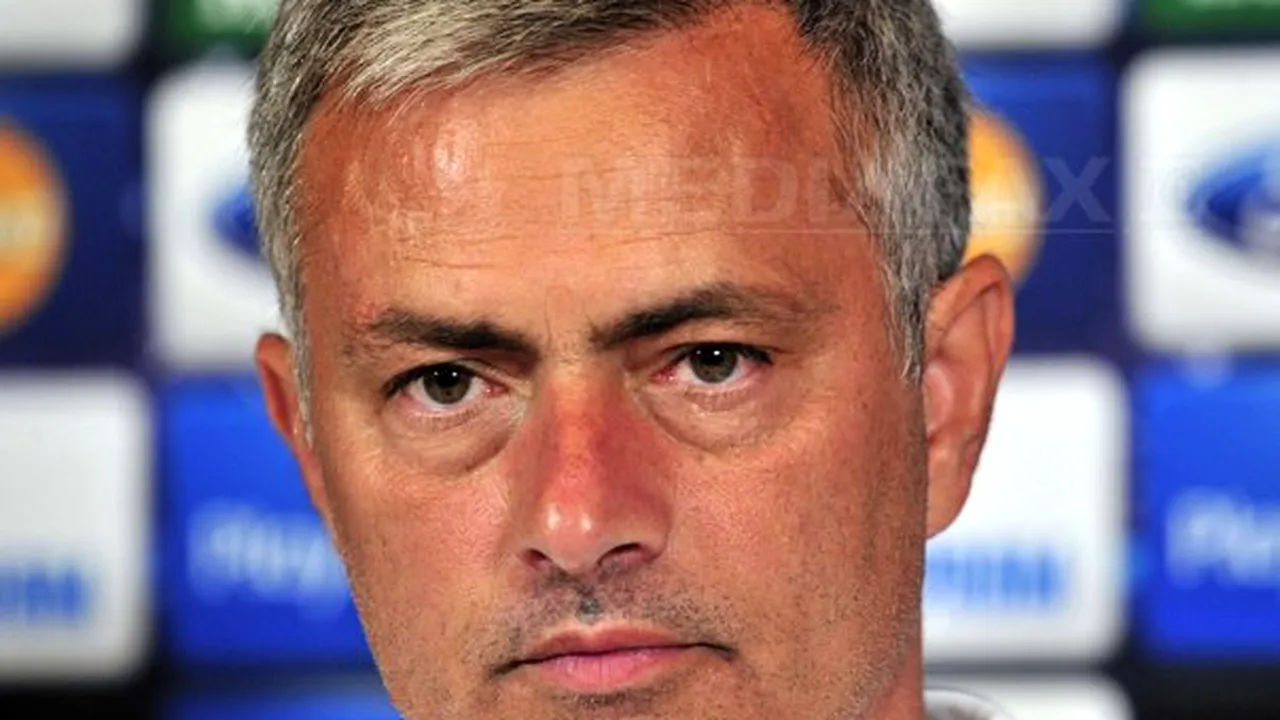Jose Mourinho amendat cu 8.000 de lire sterline pentru comportamentul de la meciul cu Aston Villa
