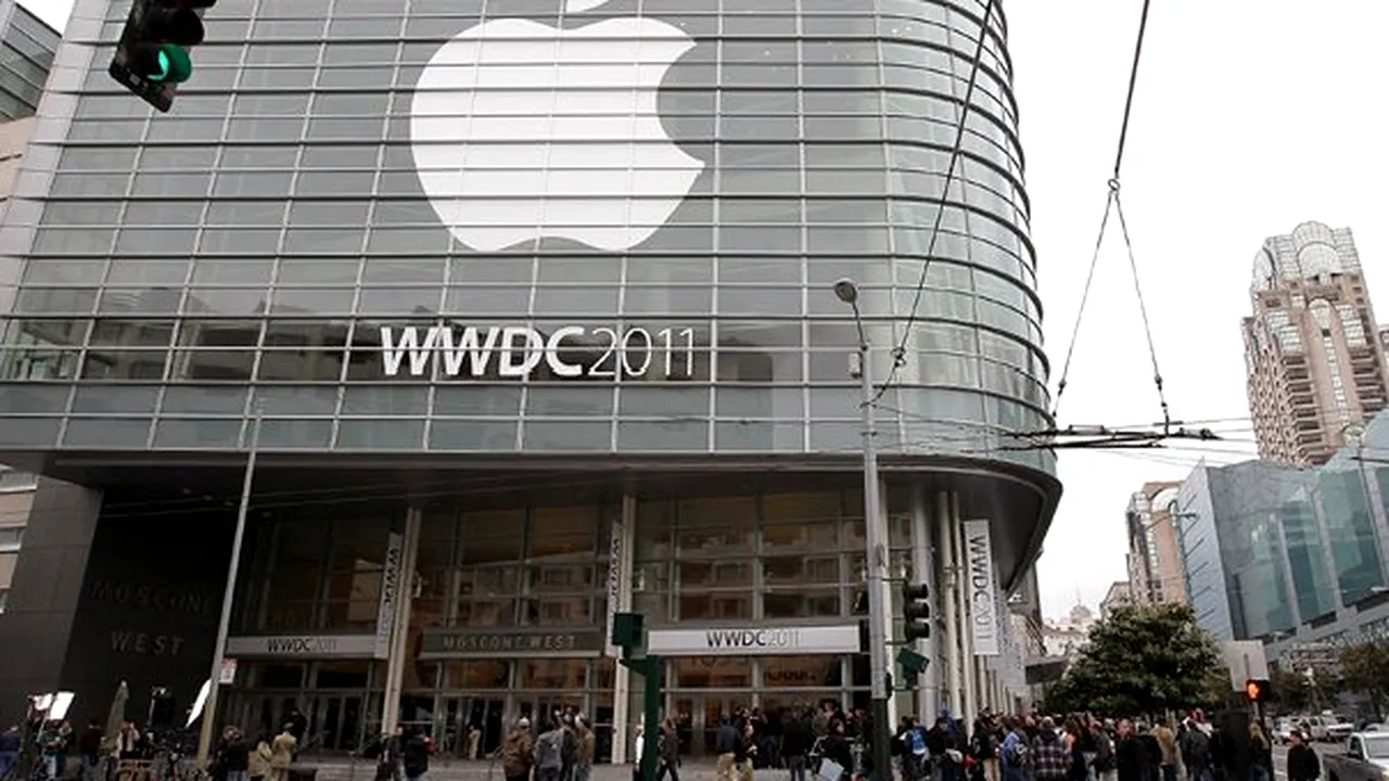 Apple cere instanţei noi daune în procesul în care a câştigat deja 1 miliard de dolari de la Samsung