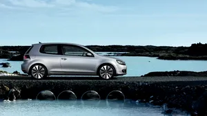 Porsche România va lansa în luna octombrie noul model Volkswagen Golf