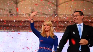 Victor Ponta şi-a lansat candidatura la Preşedinţie, pe Arena Naţională: Azi, la 42 de ani, mă simt pregătit să fiu preşedintele românilor - VIDEO, GALERIE FOTO