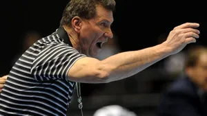 Selecţionerul echipei feminine de handbal a Franţei, demis din funcţie după 15 ani