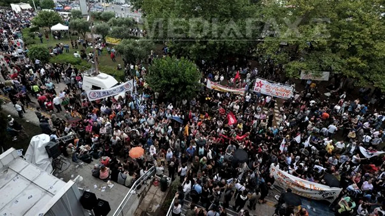 GREVĂ GENERALĂ în Grecia împotriva închiderii de către Guvern a radiodifuziunii elene