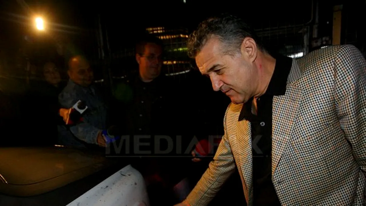 Hoţii limuzinei lui Becali, condamnaţi definitiv la pedepse între patru şi 12 ani de închisoare 