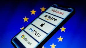 Comisia Europeană a amendat Apple cu 500 de milioane de euro și Meta cu 200 de milioane de euro pentru încălcarea normelor digitale ale UE