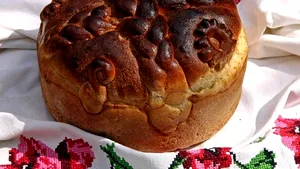 Cozonacii şi pasca, la un click distanţă. Cât costă desertul de Paşte, livrat din patiserii direct la tine acasă 