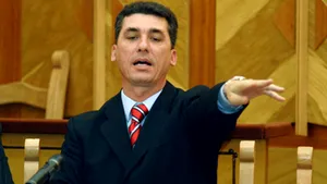 Marica: Guvernul să lămurească până unde merge intervenţia politicului în funcţii publice