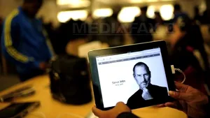 Reacţii la moartea lui Steve Jobs: