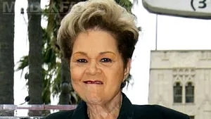 Cântăreaţa Etta James, diagnosticată cu o formă incurabilă de leucemie, spitalizată în California