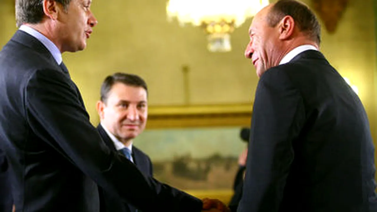 Romanian President, Liberal Leader Accuse Each Other Of Being Politically Manipulated