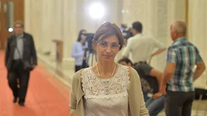Locul vacantat de Dragnea: Carmen Mihălcescu, noul preşedinte interimar al Camerei Deputaţilor 