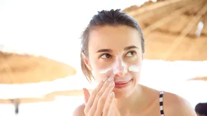 Ce produse de protecţie solară poţi să alegi în funcţie de tipul de ten?