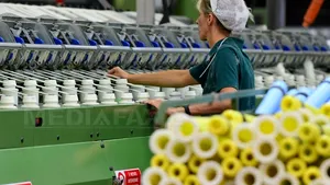 Italia va prezenta un plan de privatizări pentru reducerea datoriei ţării