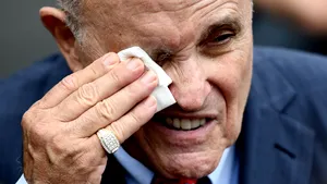 The Wall Street Journal: Rudy Giuliani, avocatul lui Donald Trump, investigat pentru un proiect de gazoduct ucrainean administrat de doi asociaţi