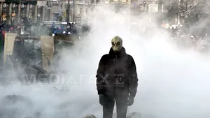 MAE îşi exprimă preocuparea faţă de escaladarea violenţelor în Ucraina