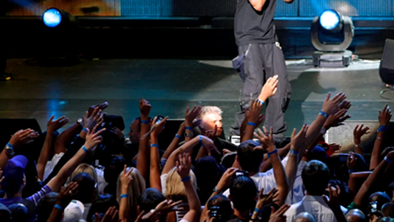 Jay-Z vrea să devină DJ de nunţi