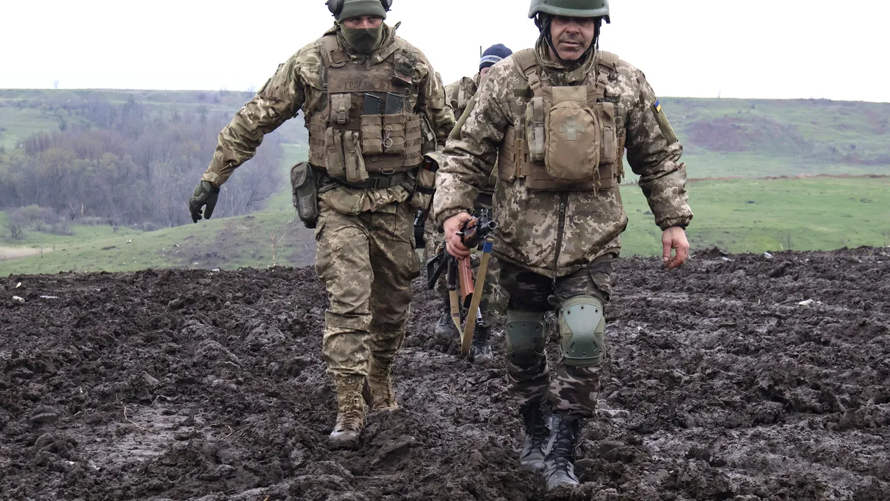 Războiul din Ucraina, ziua 421. Stoltenberg, vizită în Ucraina pentru prima dată de la începutul invaziei militare a Rusiei /  Putin a pus la cale cu Lula să blocheze Germania / Ambasada Rusiei, fără contract de închiriere la Kiev / Parlamentul European solicită eliberarea lui Kara-Murza şi a lui Navalnîi