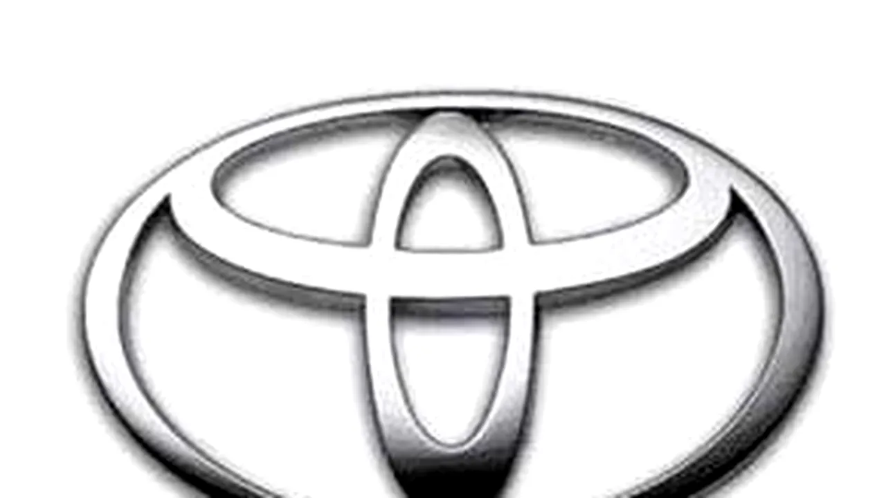 Toyota va prezenta la Frankfurt primul automobil hibrid care poate fi încărcat la o priză