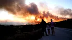 Pompierii români au intervenit toată noaptea pentru stingerea incendiilor de vegetație, în Grecia