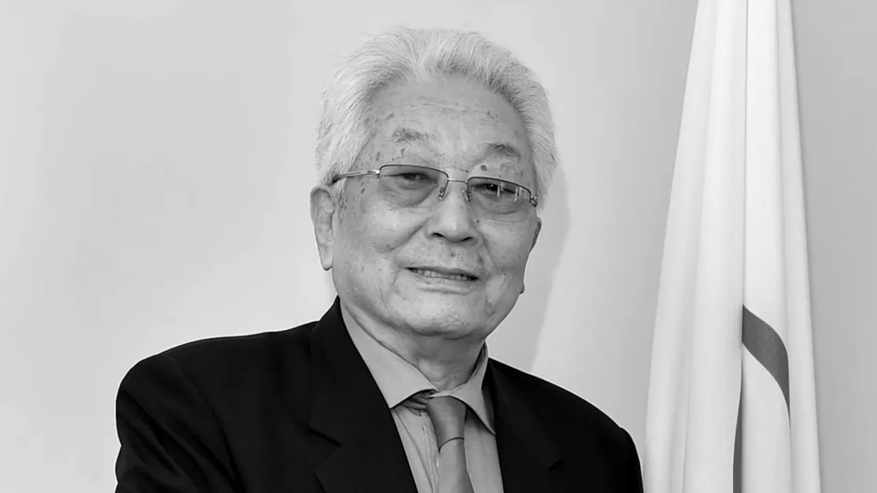 A murit cel care a intermediat marșuri comune Coreea de Nord - Coreea de Sud la Jocurile Olimpice. Casa Olimpică arborează steagul olimpic în bernă