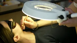 STUDIU: Nouă din 10 români nu au fost la un control dermatologic în ultimul an