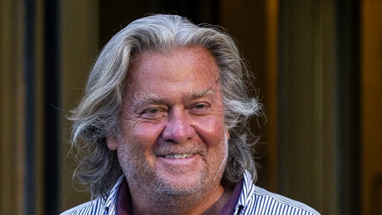 Curtea Supremă i-a respins recursul: Steve Bannon, fostul strateg al lui Trump, băgat la închisoare