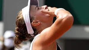 Krejcikova câştigă turneul de casă la Ostrava în faţa liderei Swiatek în cel mai lung meci al anului