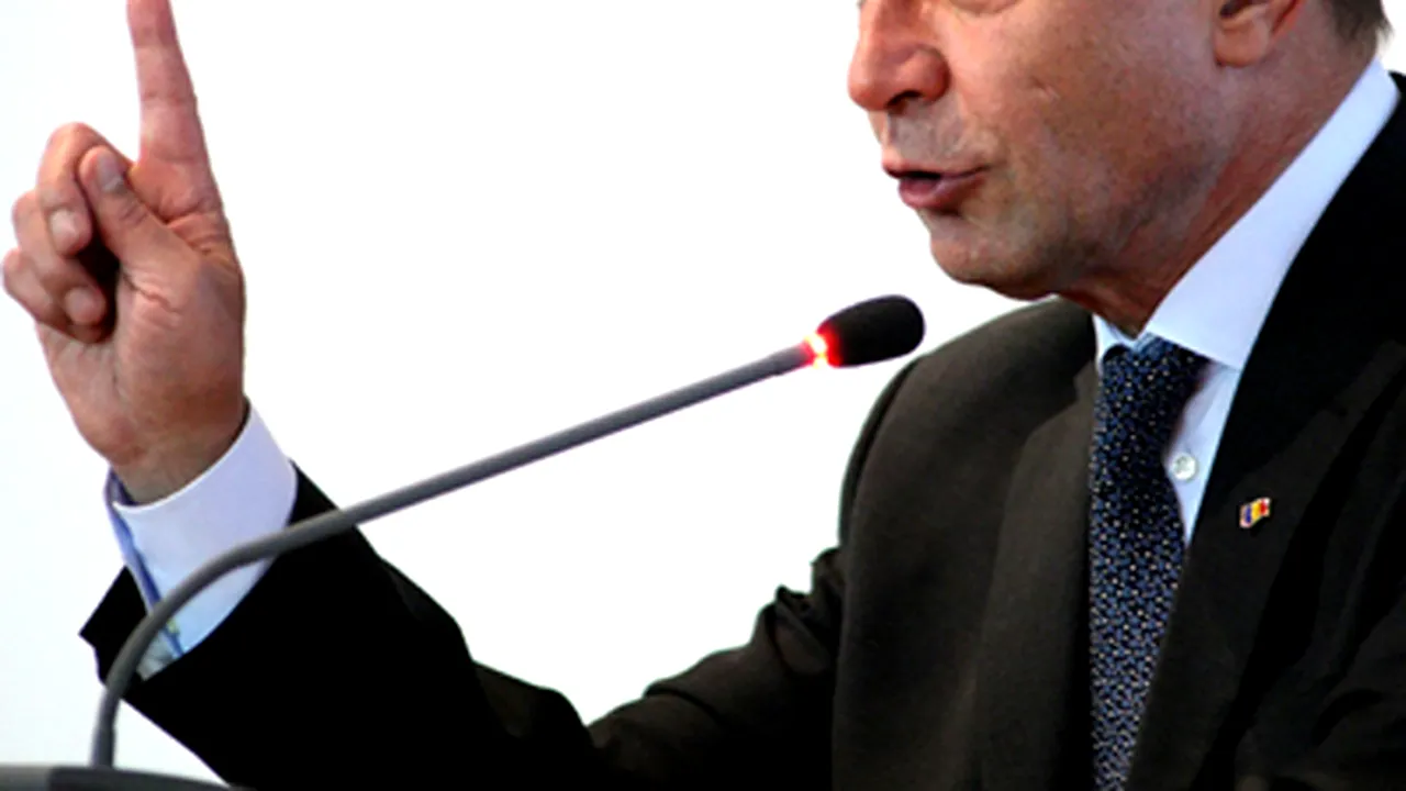 Băsescu: Sistemul medical românesc, pregătit să trateze toate cazurile de AH1N1