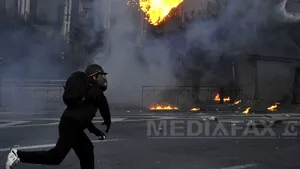 Trei persoane, arestate în Franţa pentru atac cu cocktailuri Molotov împotriva unei asociaţii turce