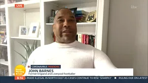 Fostul internaţional englez John Barnes sare în apărarea lui Sebastian Colţescu