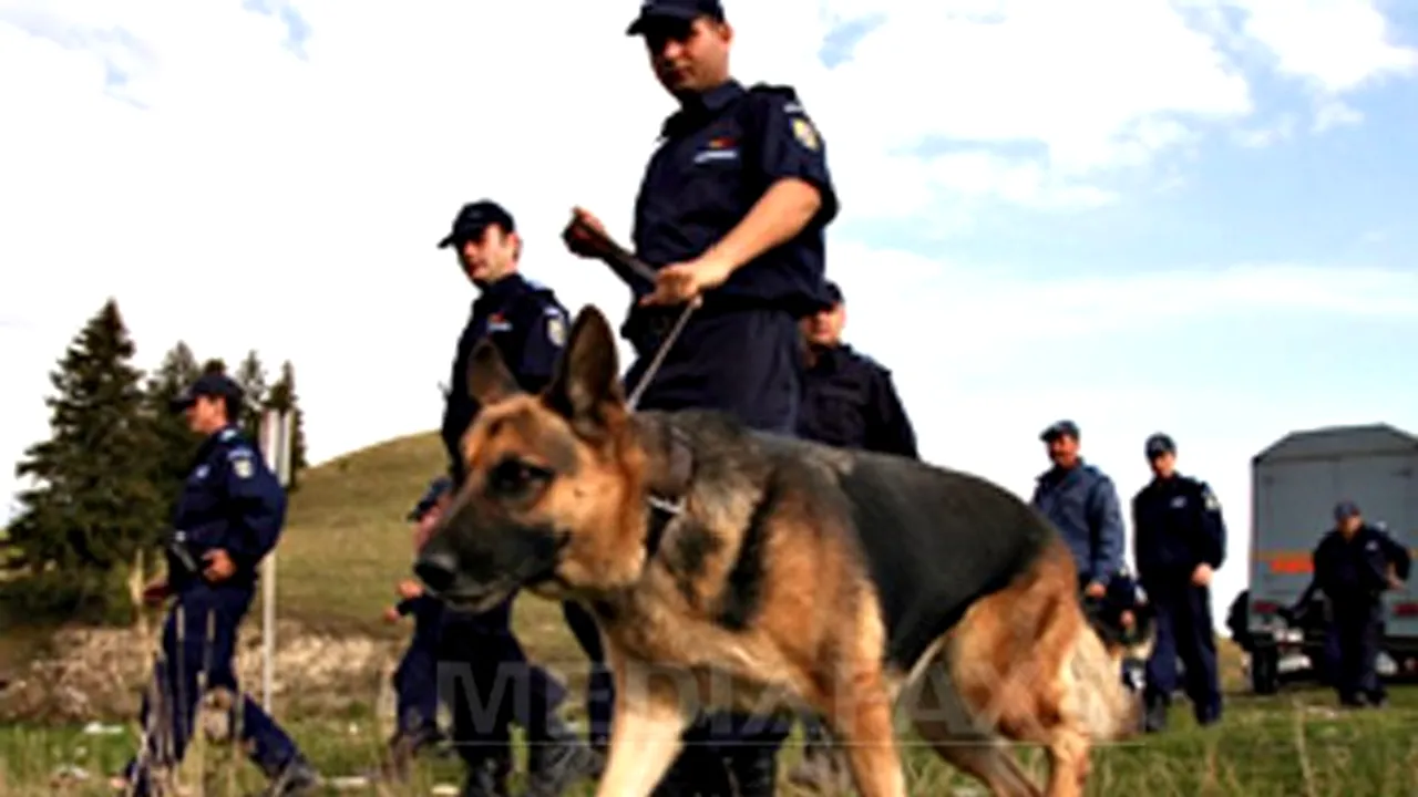 Cele trei persoane blocate în peştera Huda lui Papară au fost salvate