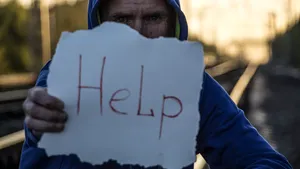 Bloomberg: Campaniile antisinucidere ar putea reduce rata mortalităţii în SUA în următorul deceniu