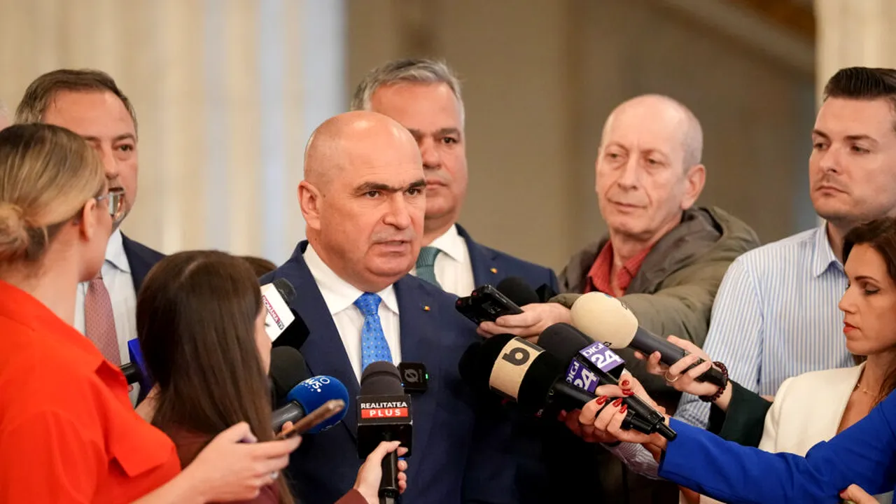 Bolojan: S-a finalizat procedura de reducere a posturilor la Senat: Din 796 de posturi, au rămas 649