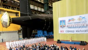 Rusia lansează la apă un nou submarin nuclear / Va putea lovi cu rachete hipersonice Zircon