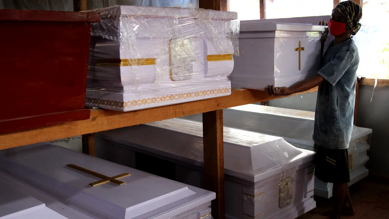OMS: Decesele zilnice cauzate de COVID-19 în Europa au crescut cu 40% comparativ cu săptămâna precedentă