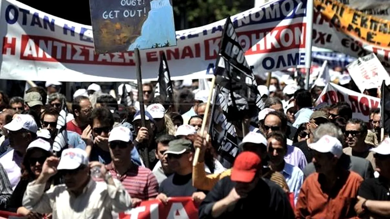 Transporturi perturbate şi administraţie paralizată, joi, în Grecia din cauza unei greve generale