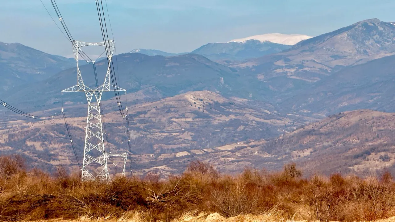 Linia electrică aeriană Porţile de Fier-Reşiţa, finalizată