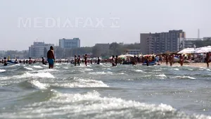Proiect de eliminare a interdicţiei de construire pe litoral între 15 mai-15 septembrie, la Parlament