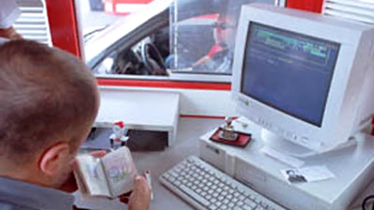 Traficul la ieşirea din ţară prin Vama Nădlac, dublu, în ultimele 24 de ore