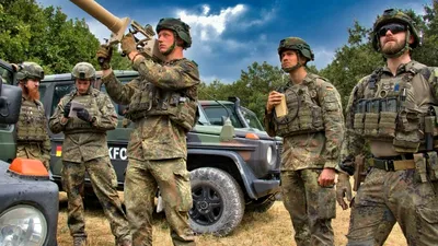 EXTERNE Lege nouă în Germania: Bărbații germani nu pot părăsi țara pentru mai mult de trei luni fără aprobarea autorităților militare