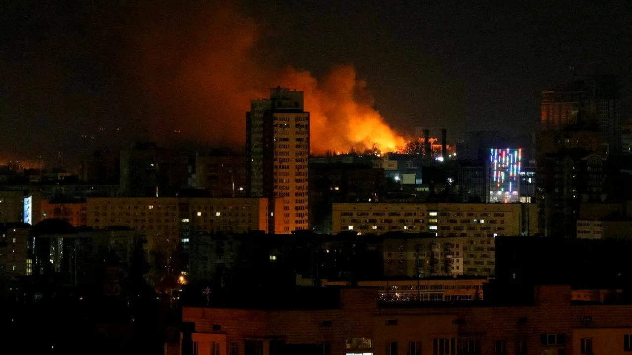 Armata ucraineană afirmă că a respins un atac aerian asupra Kievului 
