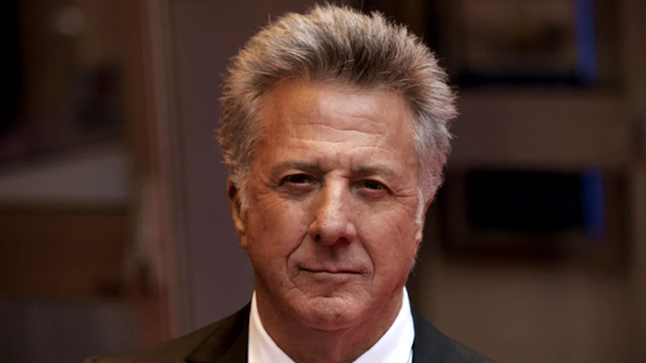 Dustin Hoffman va juca într-un serial TV inspirat din universul curselor de cai