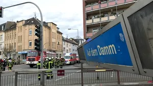 Două trenuri de metrou s-au ciocnit, în oraşul german Duisburg: Cel puţin 35 de răniţi, dintre care doi în stare gravă | FOTO