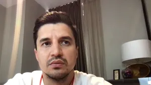 Healthcare Trends: Gabriel Mazilu, medic specialist în Chirurgie Plastică: „În pandemie, purtarea măştii a crescut cererile de intervenţii la etajul superior al feţei”