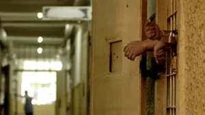 Tot mai mulţi infractori români în închisorile norvegiene