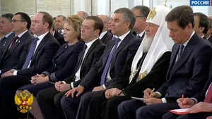 Vladimir Putin respinge 