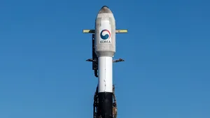 Coreea de Sud a lansat primul său satelit de spionaj militar, intensificând cursa spaţială cu Phenian-ul