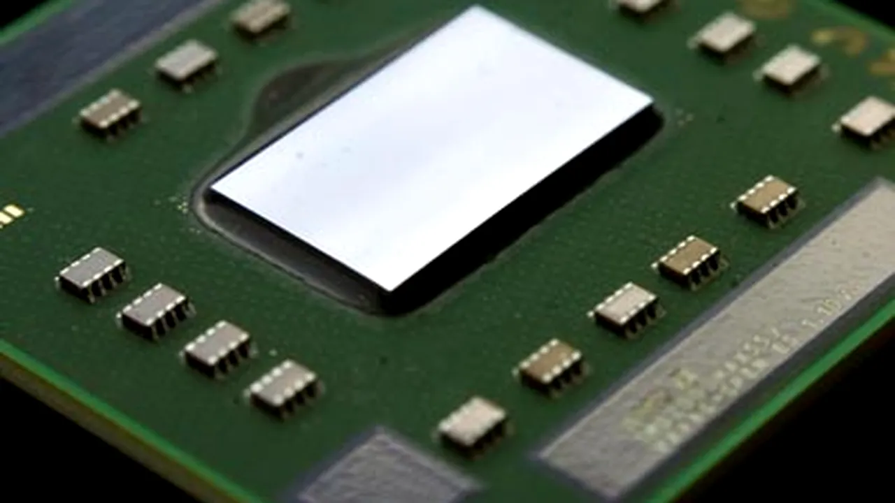 AMD a încheiat al 12-lea trimestru consecutiv 