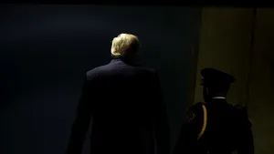 Donald Trump a graţiat doi militari acuzaţi de crime de război, ignorând recomandarea Pentagonului